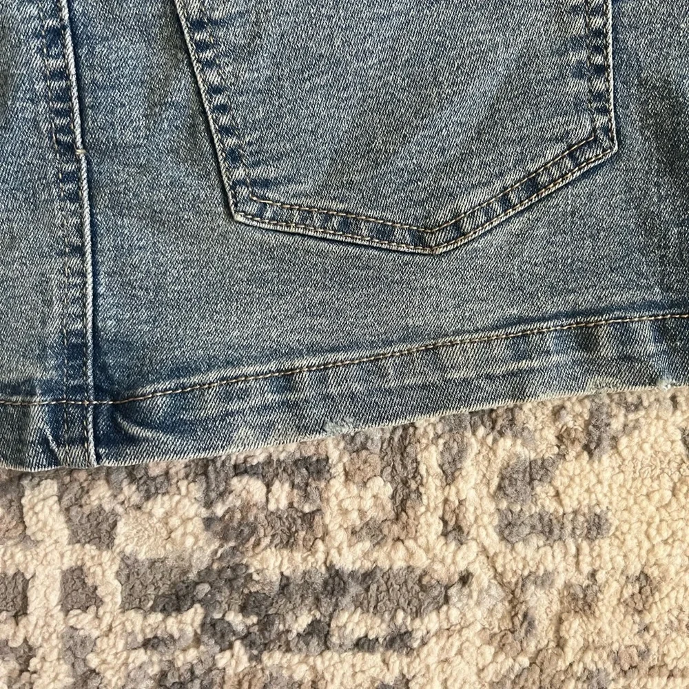 Indigo Rising Dark Wash‎ Denim Skirt with Contrast Stitching